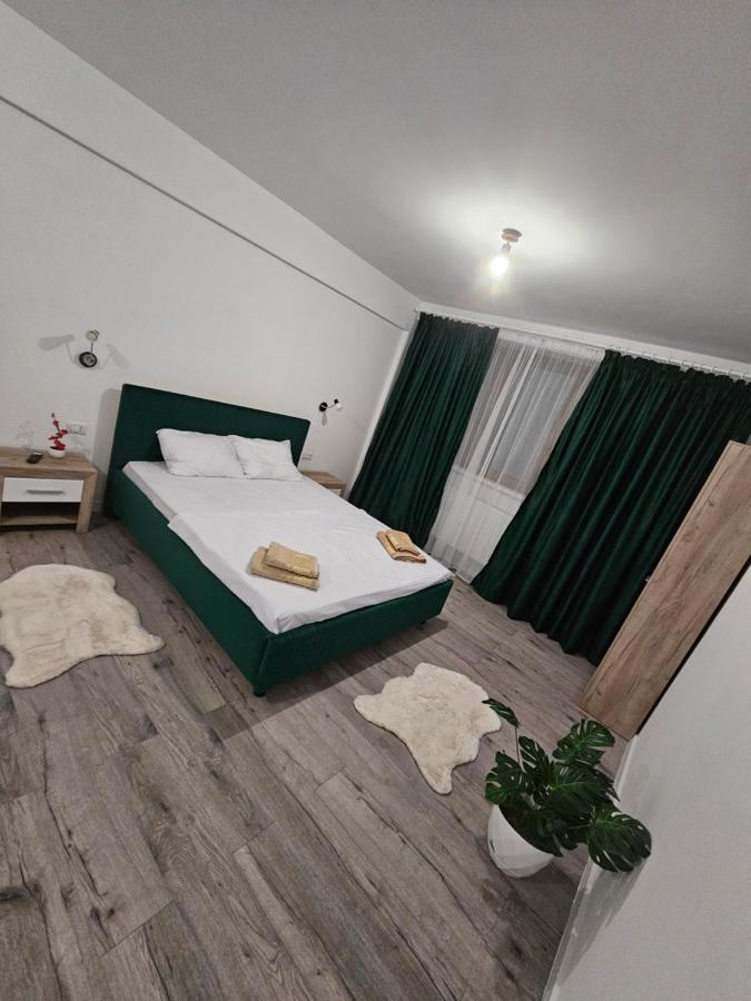 Didi Apartament Крайова Екстер'єр фото